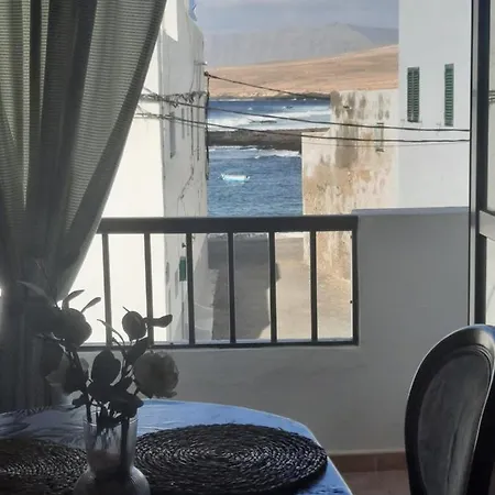 Balcon De Caleta *